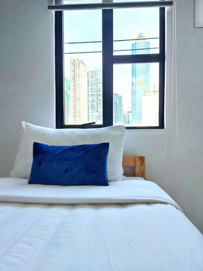 Airobedz Mckinley - Near Sm Aura Manila Exterior foto